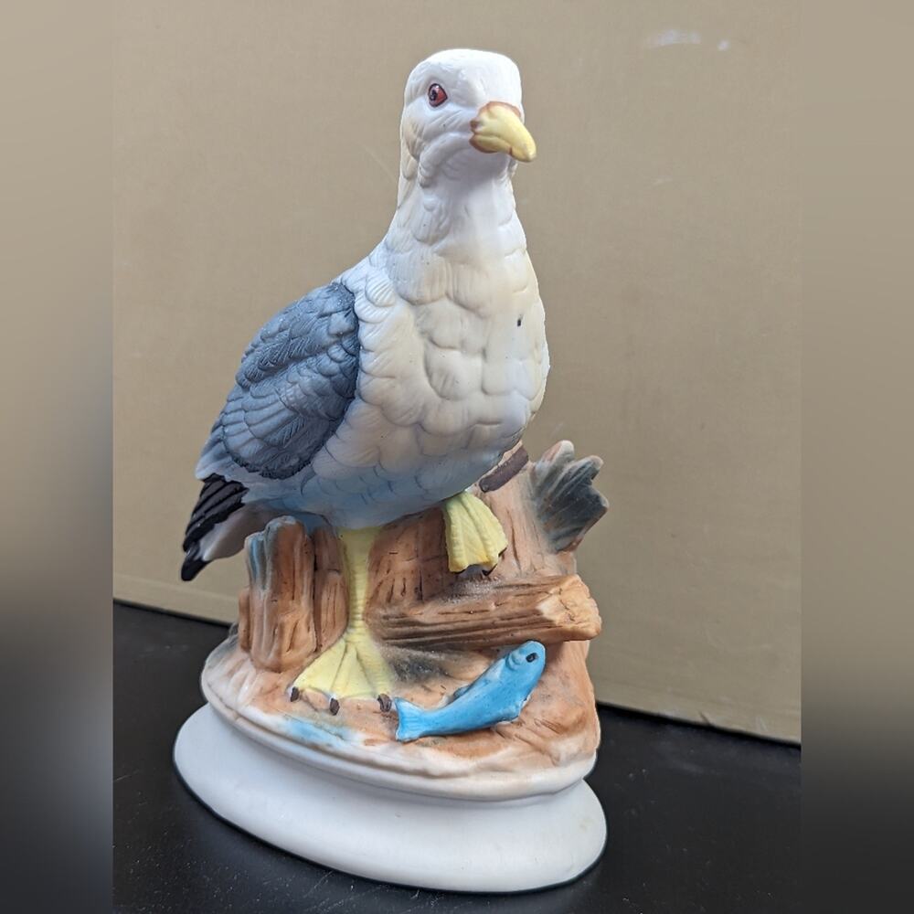 Porcelain Seagull With Fish Figurine Beach Decor 6.5x4.5x2.5 Hand painted